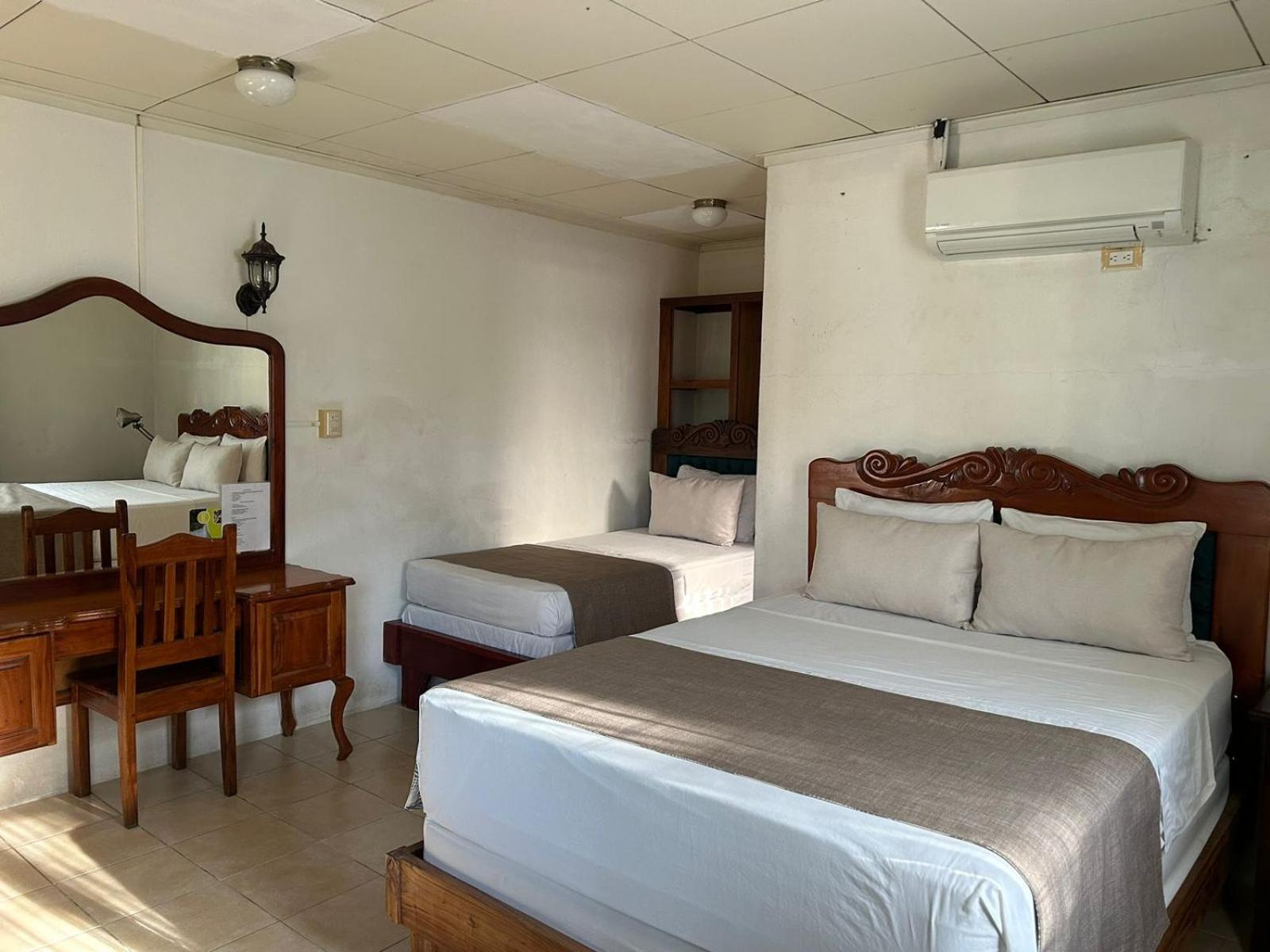 Hotel Javy Liberia Eksteriør billede
